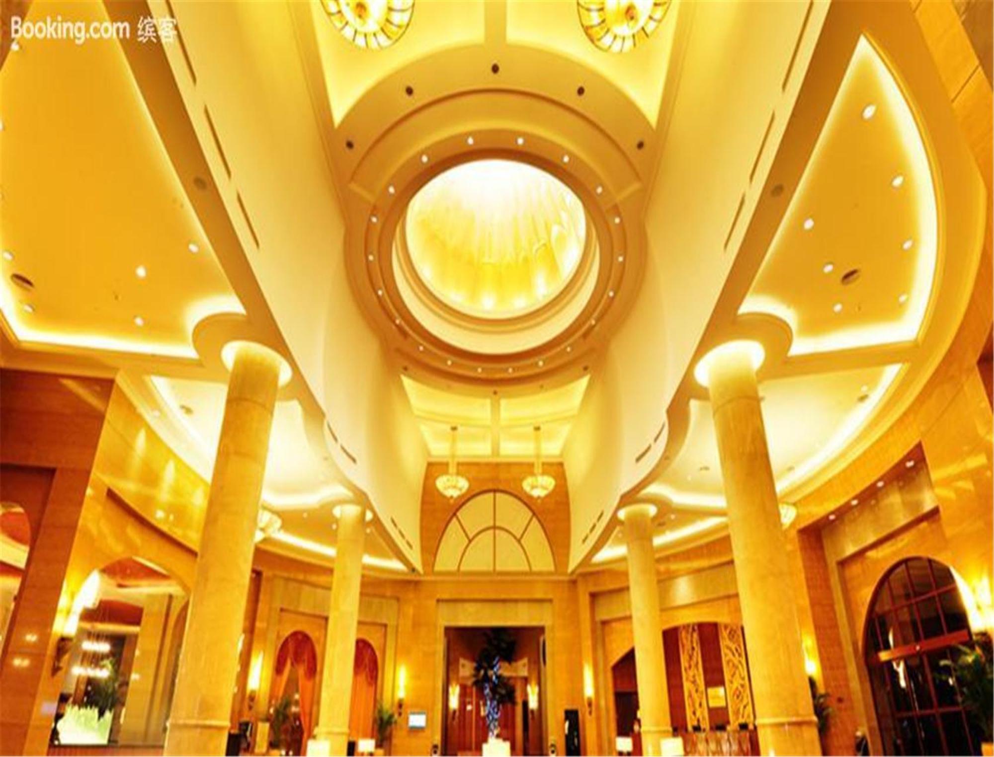 Ocean Spring Grand Metropark Hotel Zhuhai Exterior photo