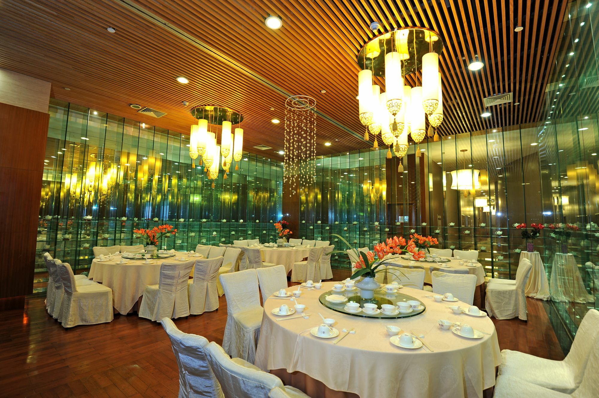 Ocean Spring Grand Metropark Hotel Zhuhai Exterior photo